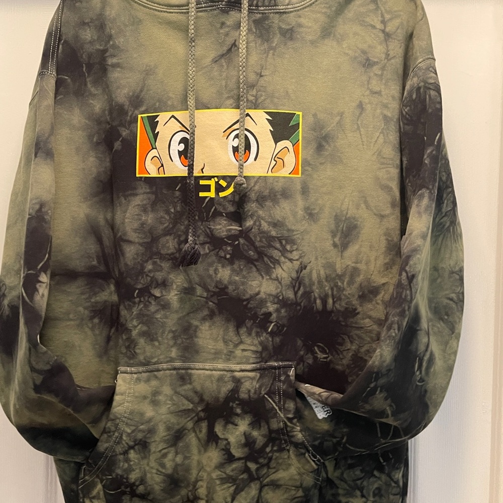 Men’s XL Tie dye green and black anime hoodie